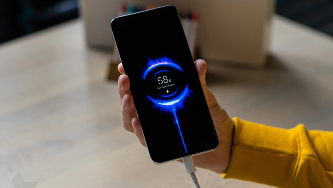 Як не можна заряджати смартфон: топ-3 помилки