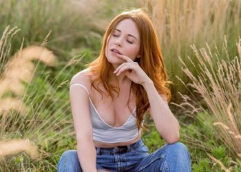 Наталія Денисенко вразила ефектними фото, які зробила в акваріумі