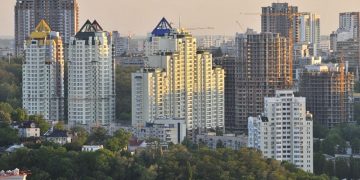 Рынок недвижимости Киева: застройщики вынуждены реагировать на сокращение спроса