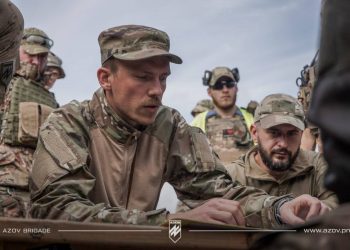 Знову в строю. Командир Азова Редіс узяв участь у тактичних навчаннях військових