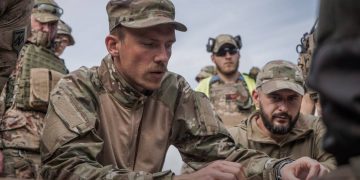 Знову в строю. Командир Азова Редіс узяв участь у тактичних навчаннях військових