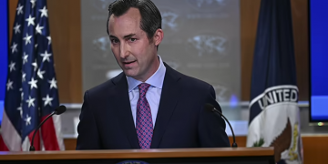 Держдеп: Рішення про можливу зустріч із Путіним має приймати президент Зеленський