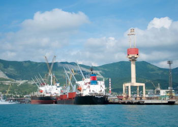 Україна оголосила зоною військової загрози чорноморські порти Росії