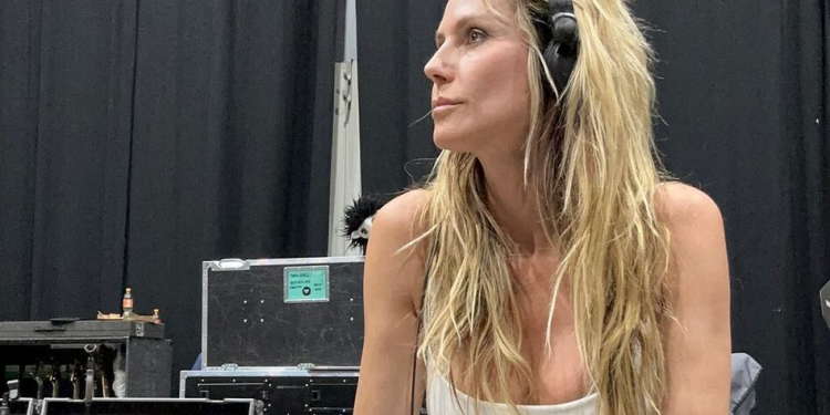 50-річна Клум виклала в мережу фото в бікіні