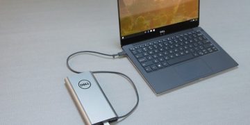 Чи можна заряджати ноутбук від повербанка і що для цього потрібно