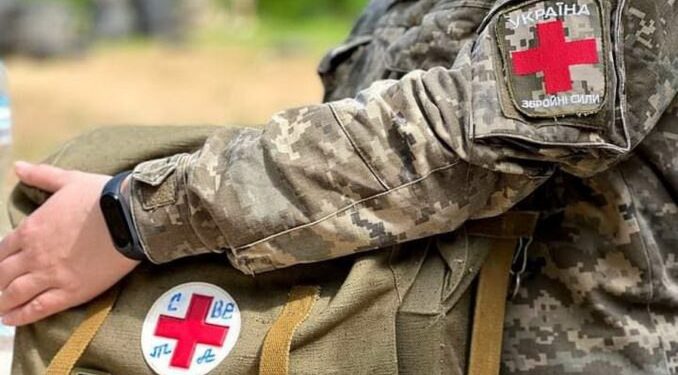 Зеленський підписав указ про заборону переводу медиків на військові посади, не пов’язані з медичною службою