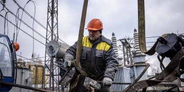 Україну поділять на зони, вже з січня принцип відключення світла можуть кардинально змінити